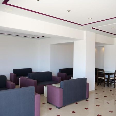 Miracle Apartments Saranda Bagian luar foto