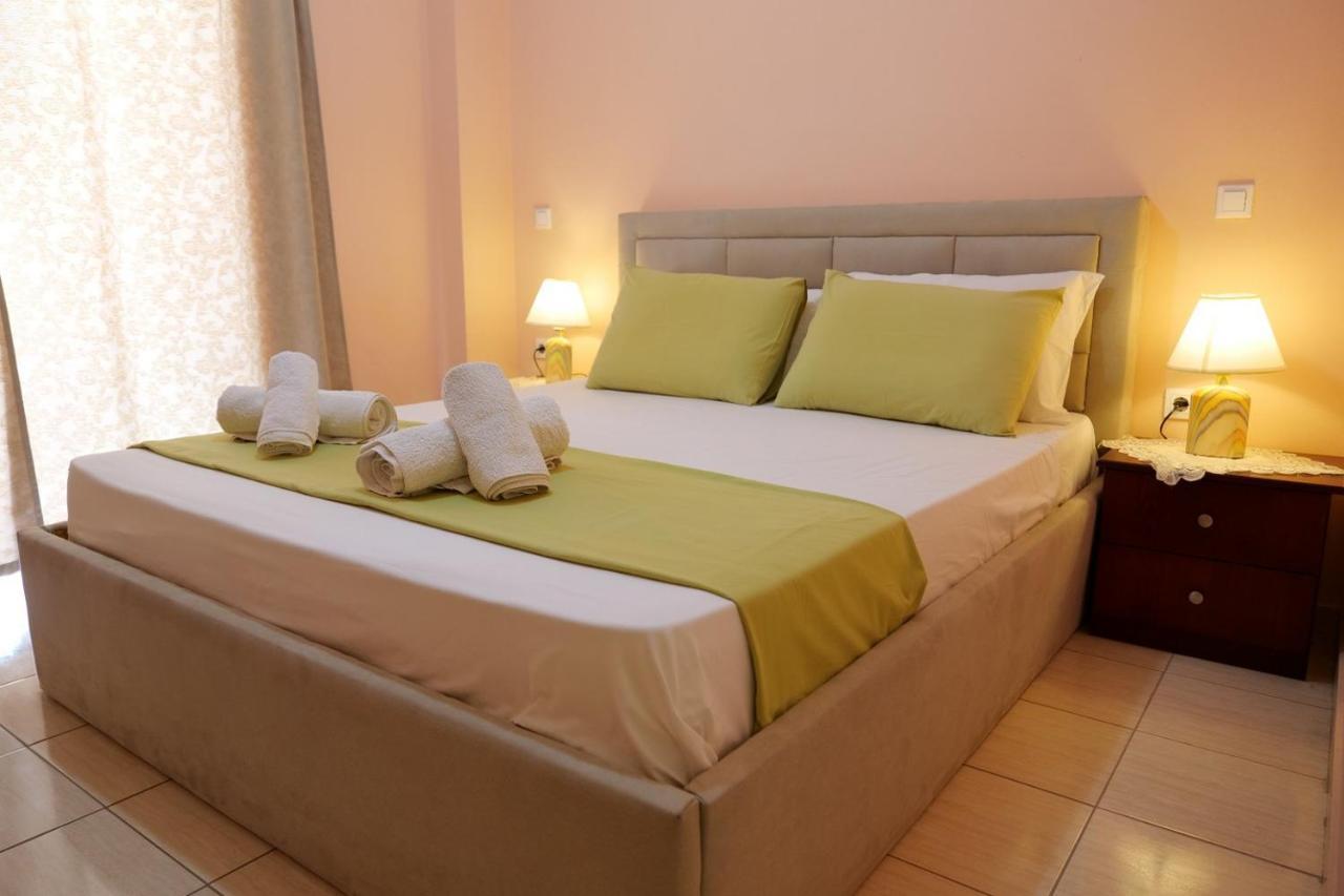 Miracle Apartments Saranda Bagian luar foto