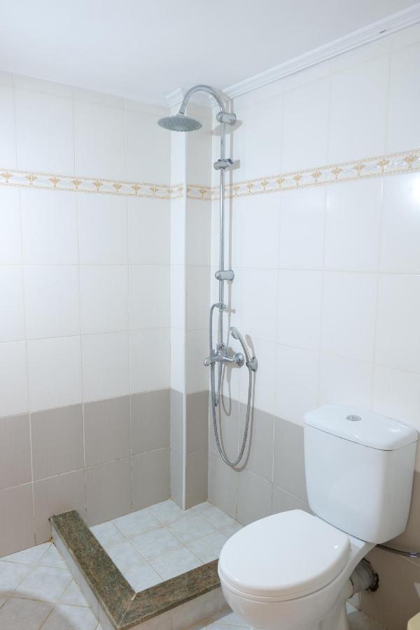 Miracle Apartments Saranda Bagian luar foto