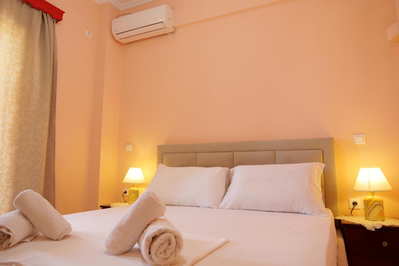 Miracle Apartments Saranda Bagian luar foto